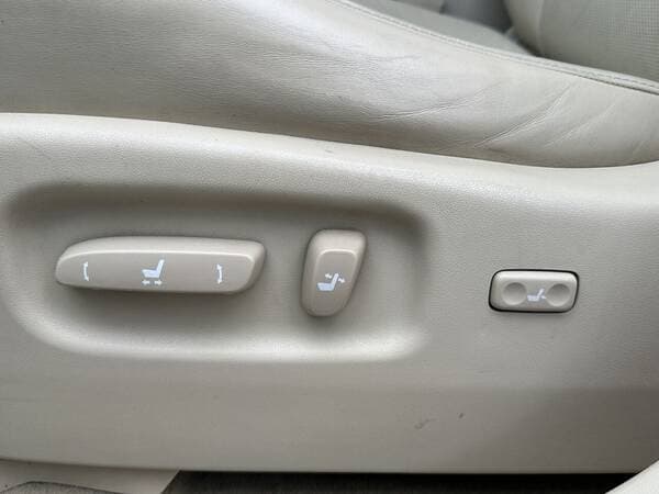 2011 Lexus RX 450h — Miniatură 7