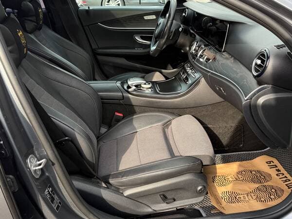 2016 Mercedes E 350e — Miniatură 2