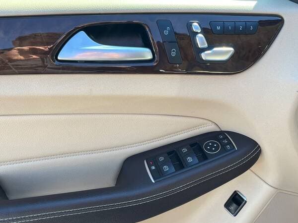 2016 Mercedes GLE 300d — Miniatură 15