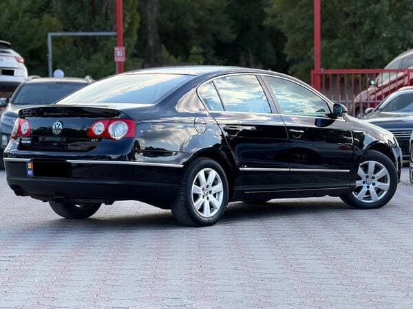2008 Volkswagen Passat — Miniatură 4