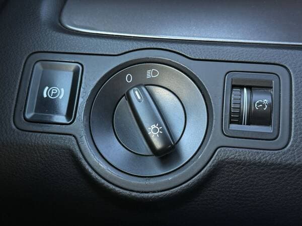 2008 Volkswagen Passat — Miniatură 12