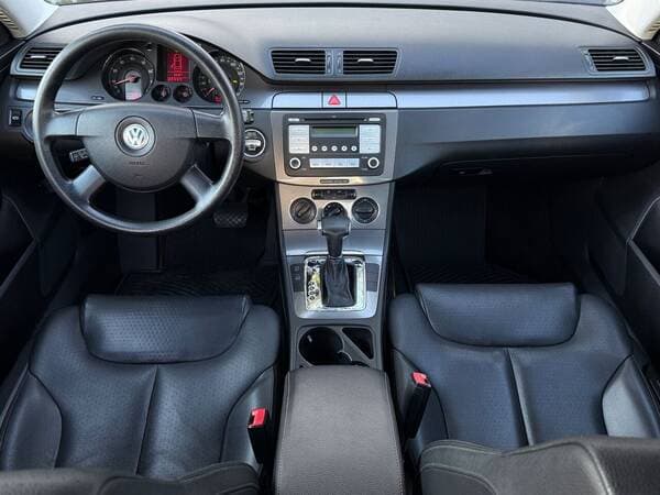 2008 Volkswagen Passat — Miniatură 7