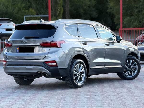 2018 Hyundai Santa Fe — Miniatură 3