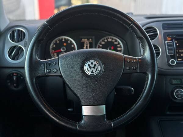 2009 Volkswagen Tiguan — Miniatură 8