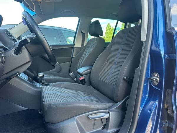 2009 Volkswagen Tiguan — Miniatură 5