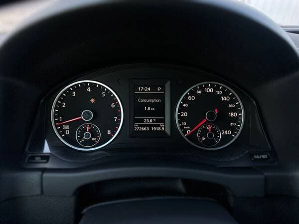 2009 Volkswagen Tiguan — Miniatură 9