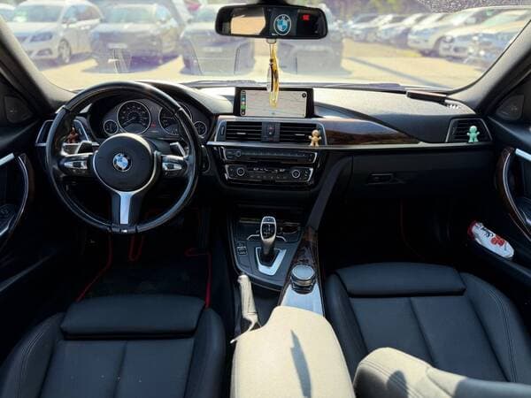 2017 BMW 330 — Miniatură 9