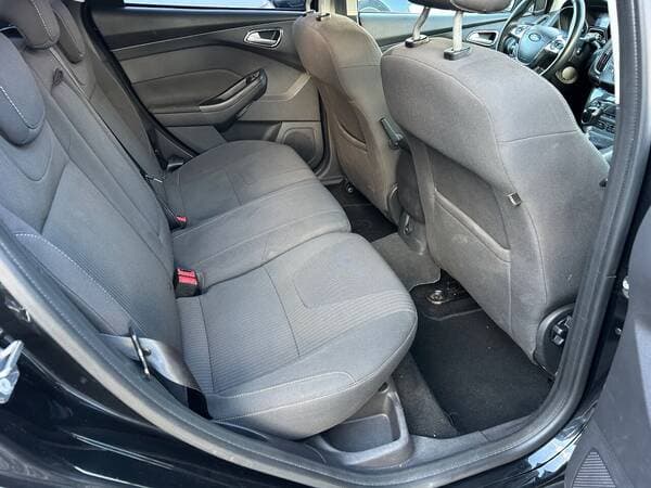 2013 Ford Focus — Miniatură 17