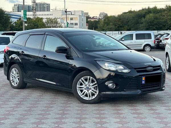 2013 Ford Focus — Miniatură 2