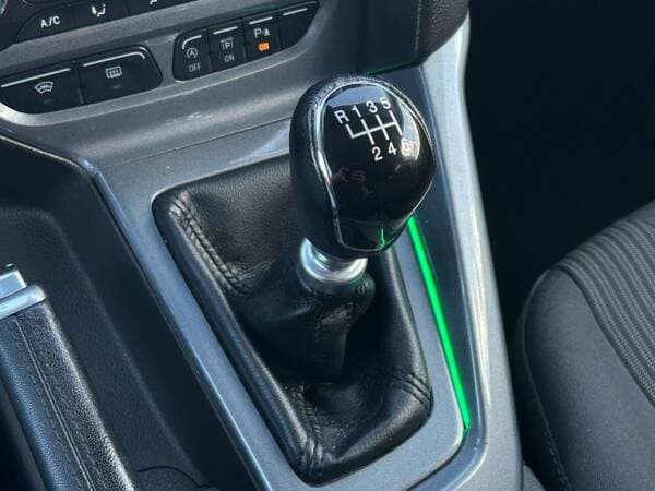 2013 Ford Focus — Miniatură 14