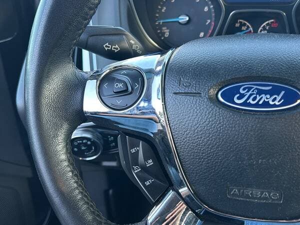 2013 Ford Focus — Miniatură 9