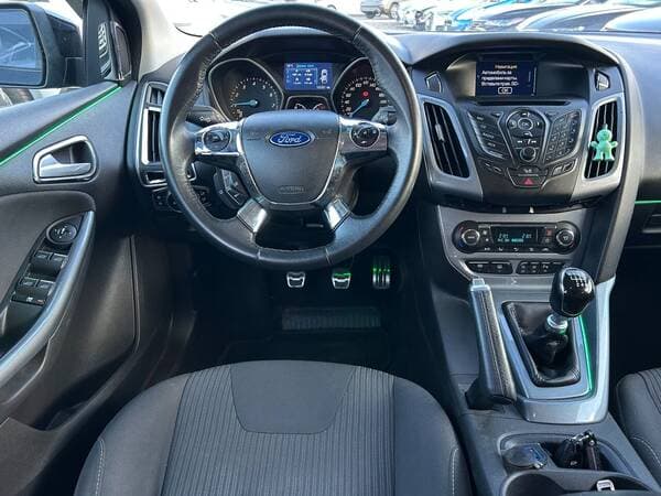 2013 Ford Focus — Miniatură 8