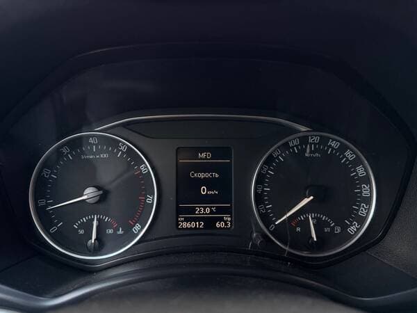 2009 Skoda Octavia — Miniatură 10