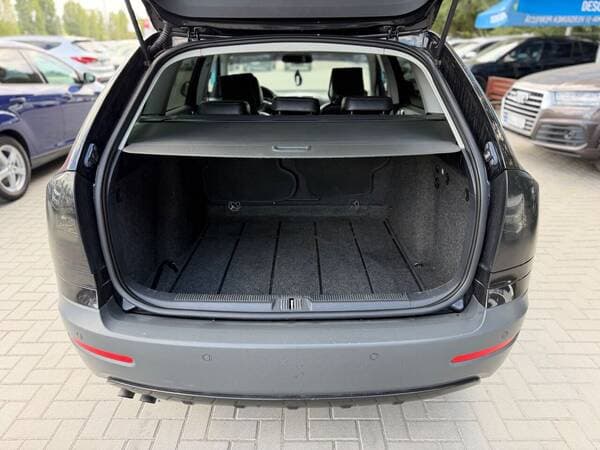 2009 Skoda Octavia — Miniatură 18