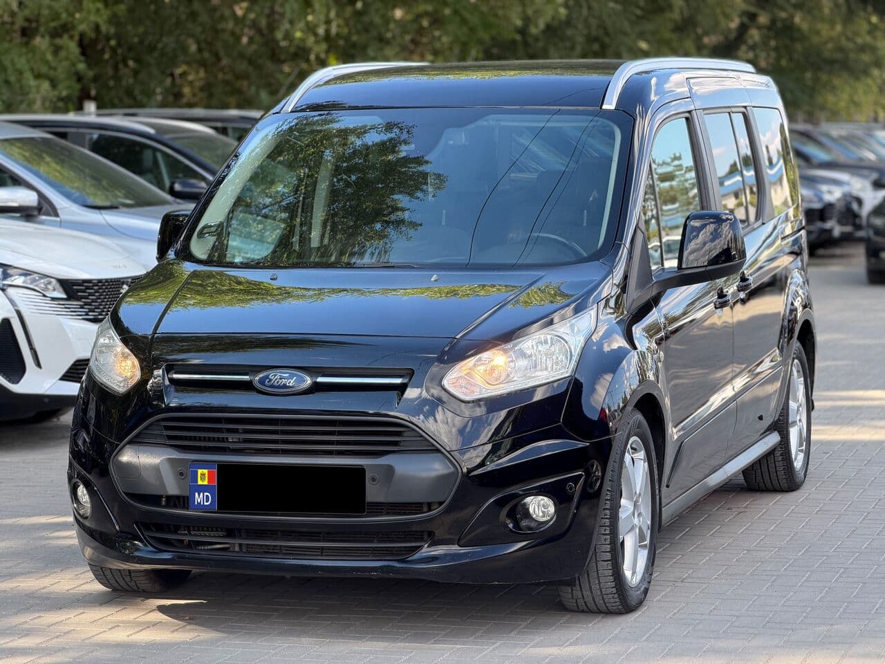 2017 Ford Tourneo Connect — Foto 1