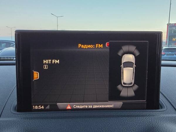 2018 Audi A3 E-tron — Miniatură 12