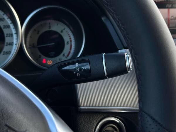 2014 Mercedes E 250 — Miniatură 14