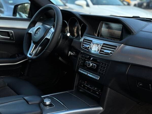 2014 Mercedes E 250 — Miniatură 11
