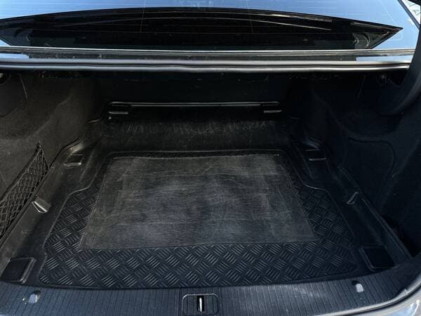 2014 Mercedes E 250 — Miniatură 21