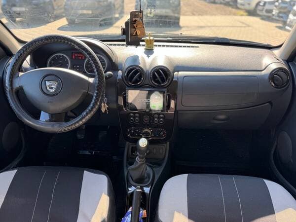 2012 Dacia Duster — Miniatură 7