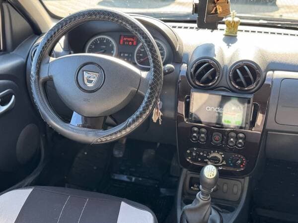2012 Dacia Duster — Miniatură 8