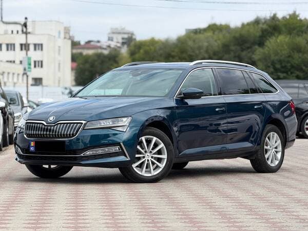 2022 Skoda Superb — Miniatură 2