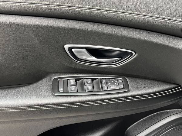 Renault Grand Scenic 2017 — Миниатюра 16