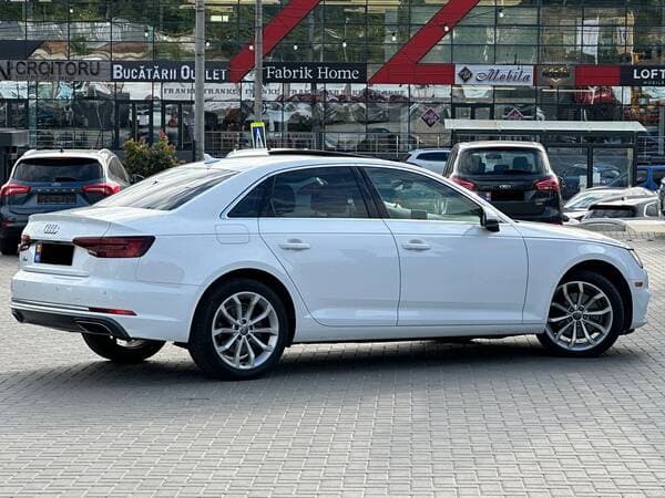 Audi A4 2018 — Миниатюра 4
