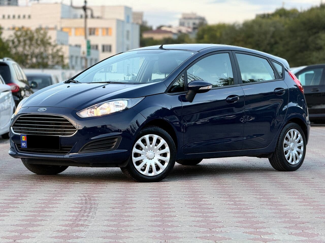 2013 Ford Fiesta — Foto 1