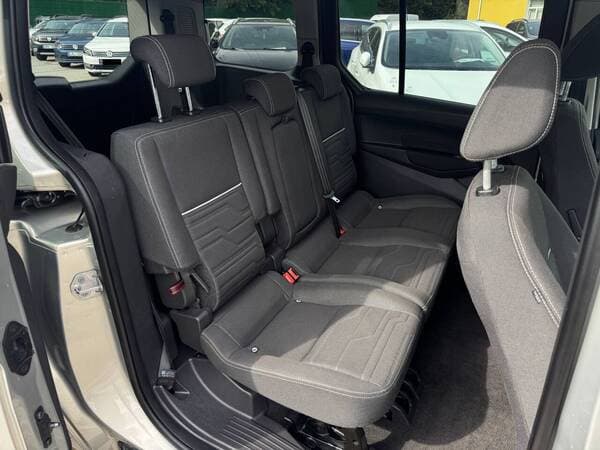 2015 Ford Tourneo Connect — Miniatură 16
