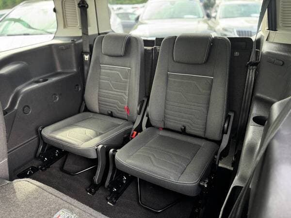 2015 Ford Tourneo Connect — Miniatură 18
