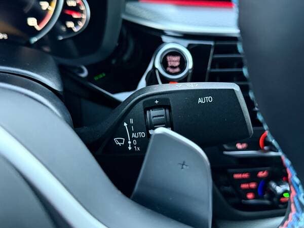 2018 BMW 540 — Miniatură 16
