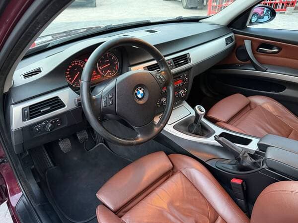 2008 BMW 318 — Miniatură 5