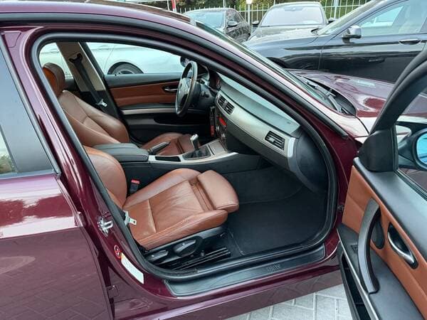 2008 BMW 318 — Miniatură 6