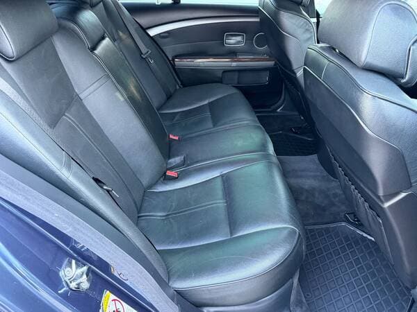 2003 BMW 730 — Miniatură 18