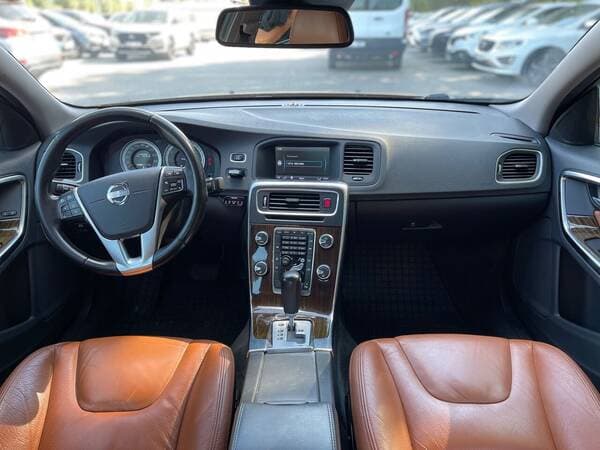 Volvo S 60 2011 — Миниатюра 7