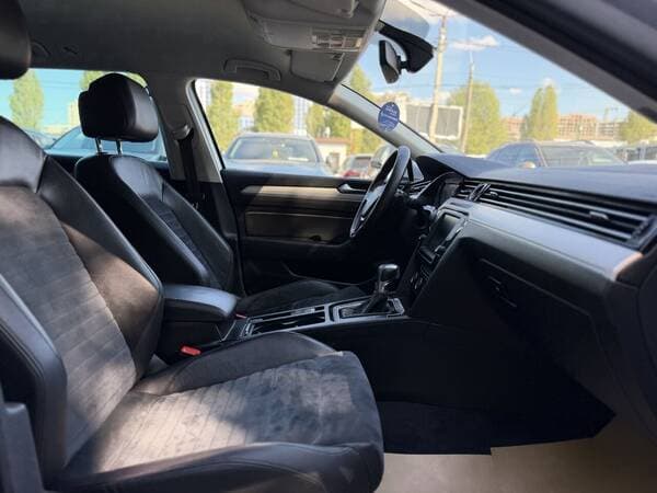 Volkswagen Passat 2015 — Миниатюра 6
