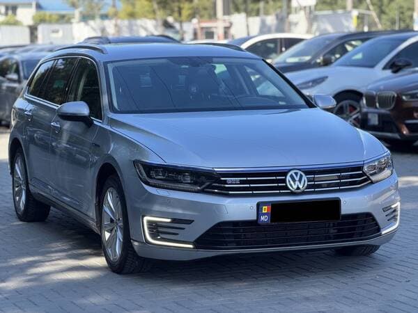 Volkswagen Passat 2015 — Миниатюра 2