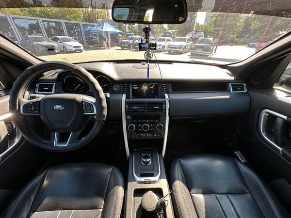 Land Rover Discovery Sport 2019 — Миниатюра 10