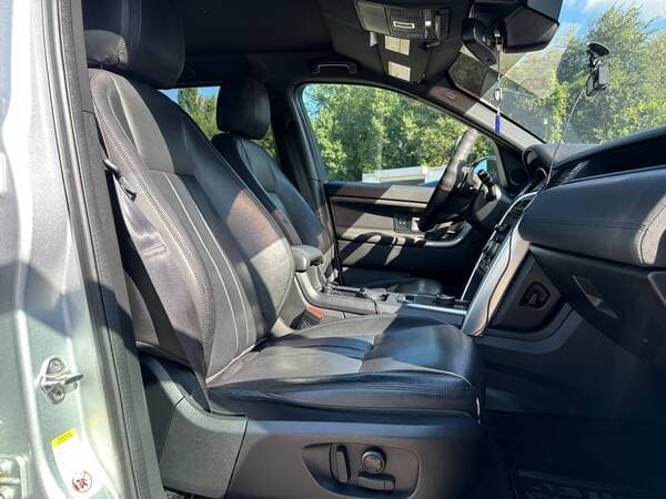 Land Rover Discovery Sport 2019 — Миниатюра 7