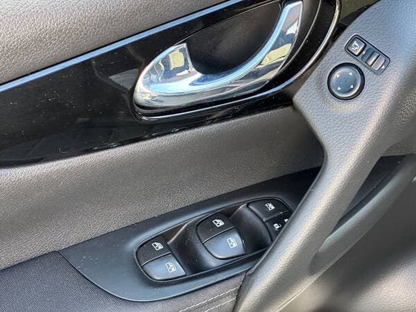 2018 Nissan Qashqai — Miniatură 13