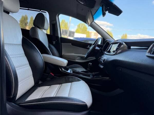 2018 Kia Sorento — Miniatură 8