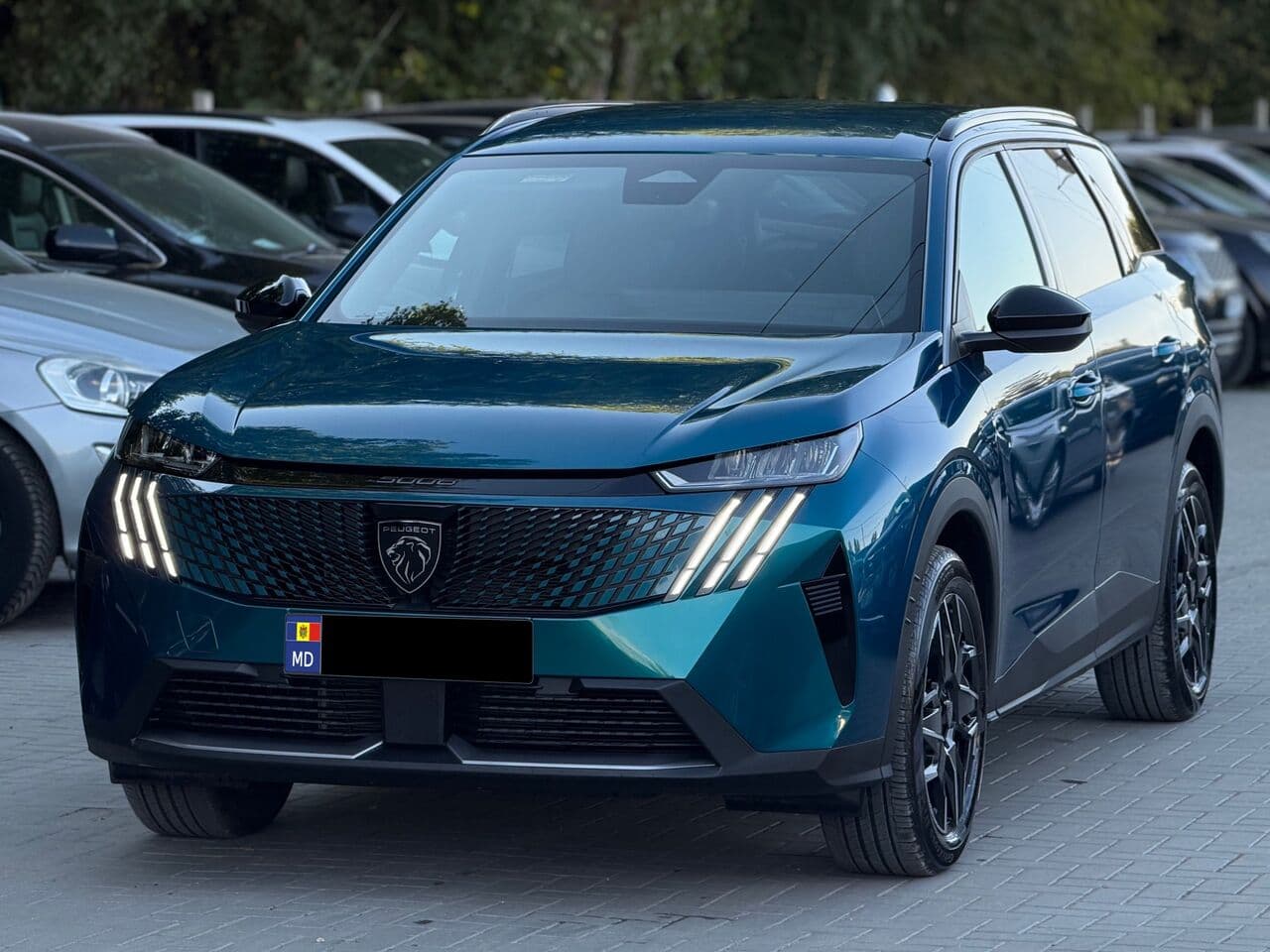 2025 Peugeot 5008 — Foto 1