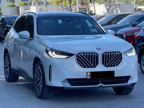 2025 BMW X3 3.0i — Miniatură 2
