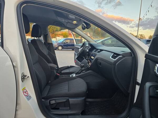 Skoda Octavia 2018 — Миниатюра 7