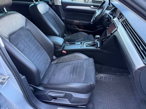 2016 Volkswagen Passat — Miniatură 7
