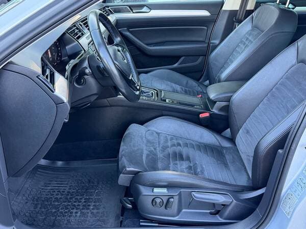 2016 Volkswagen Passat — Miniatură 24