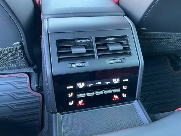 2024 Porsche Panamera — Miniatură 26