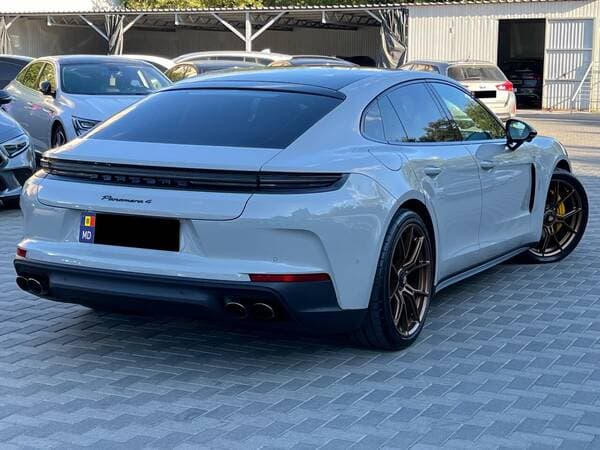 2024 Porsche Panamera — Miniatură 4