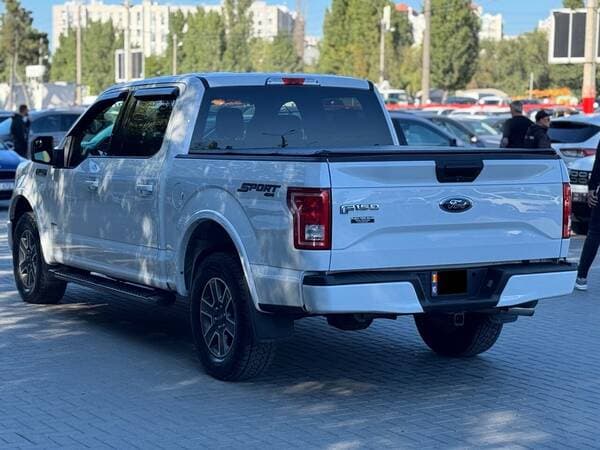 2017 Ford F150 — Miniatură 4